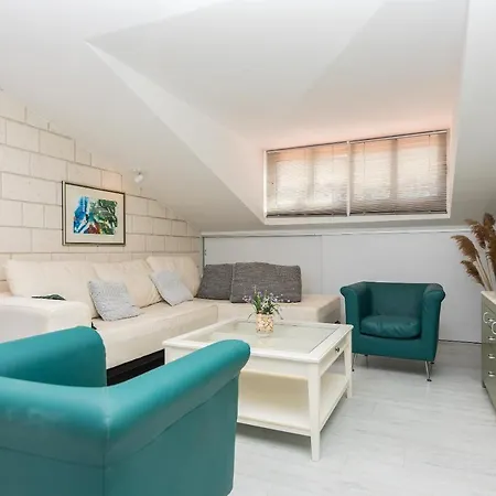 Maris Apartamento *