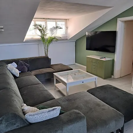 Διαμέρισμα Maris *