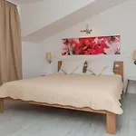 Maris شقة ماكارسكا